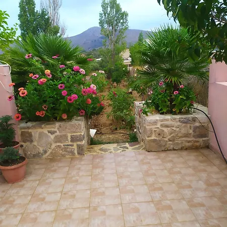 Holiday home Creta Arxontiko! *
